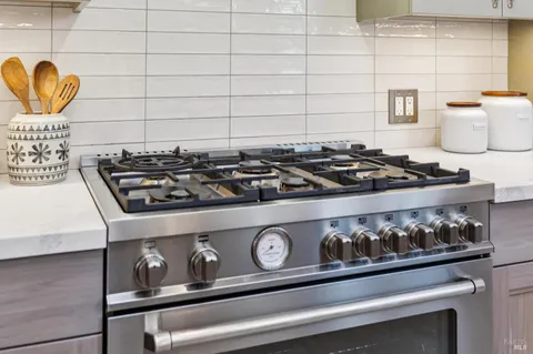 $2,995,000 | 405 Laverne Avenue, Mill Valley, CA 94941