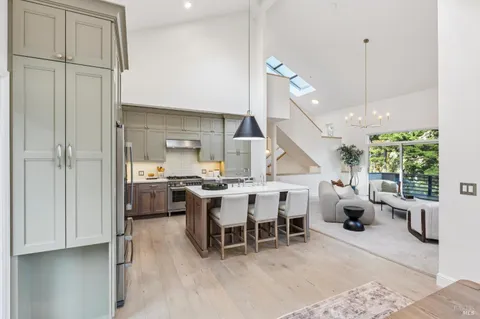 $2,995,000 | 405 Laverne Avenue, Mill Valley, CA 94941