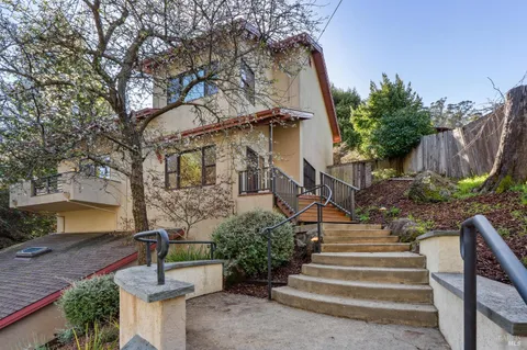 $2,995,000 | 405 Laverne Avenue, Mill Valley, CA 94941