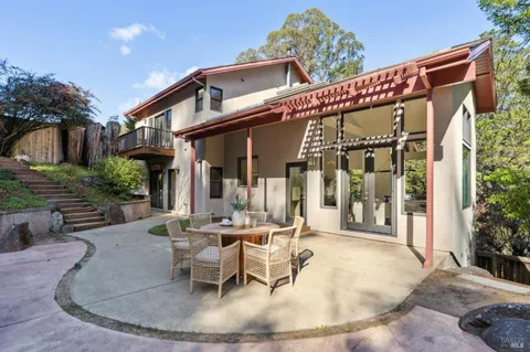 $2,995,000 | 405 Laverne Avenue, Mill Valley, CA 94941