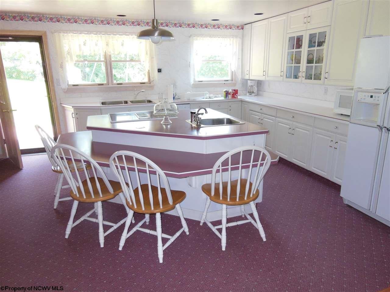 372 Parrish Road Farmington, WV 26571 - Photo 3 of 20 Gallery Image 3