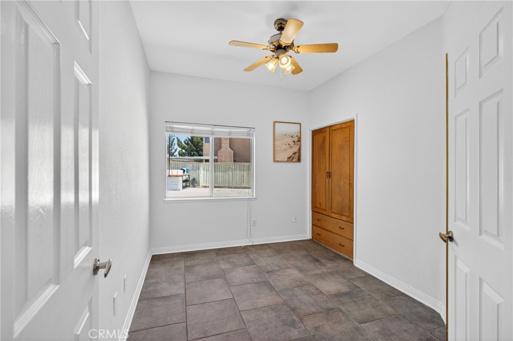3005 Chuckwagon Road Palmdale, CA 93550 - Photo 19 of 47