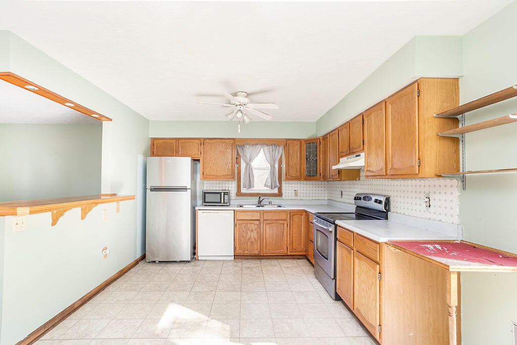 5916 Greenview Road Florence, KY 41042 - Photo 13 of 35 Gallery Image 13