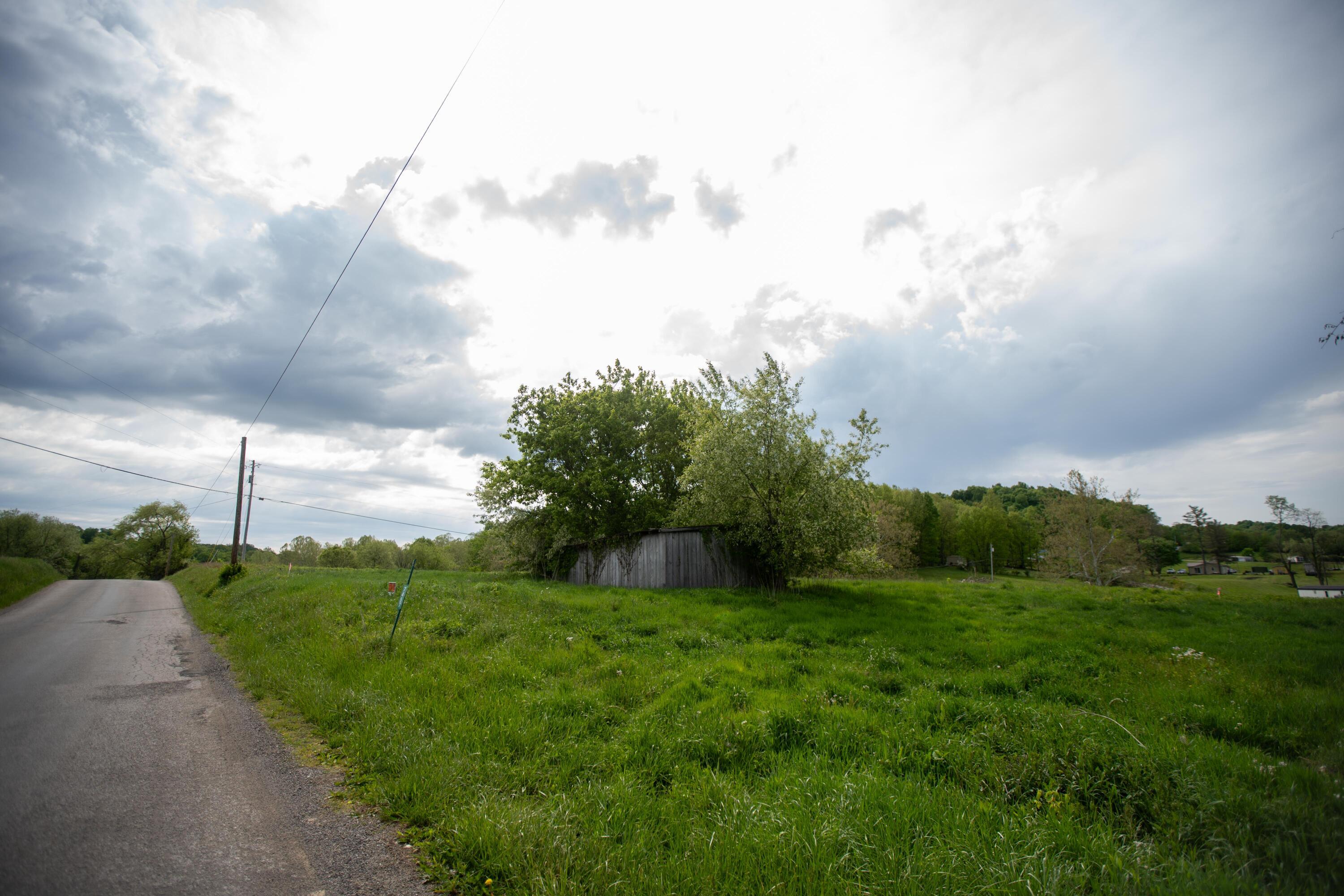 7457 Chase Road Albany, OH 45710 - Photo 14 of 19 DSC02565