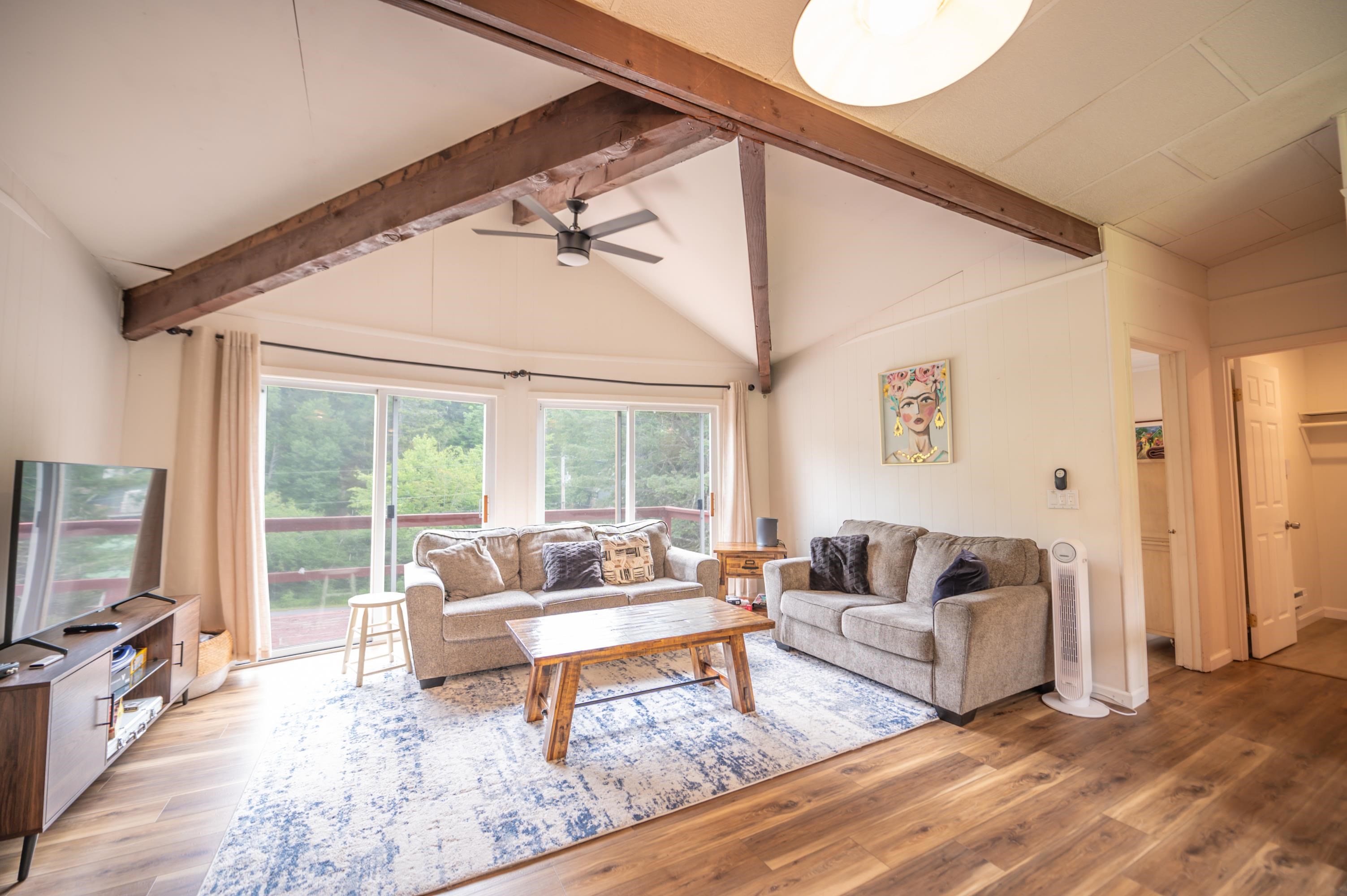 45 Bluebrook Road West Dover, VT 05356 - Photo 2 of 24