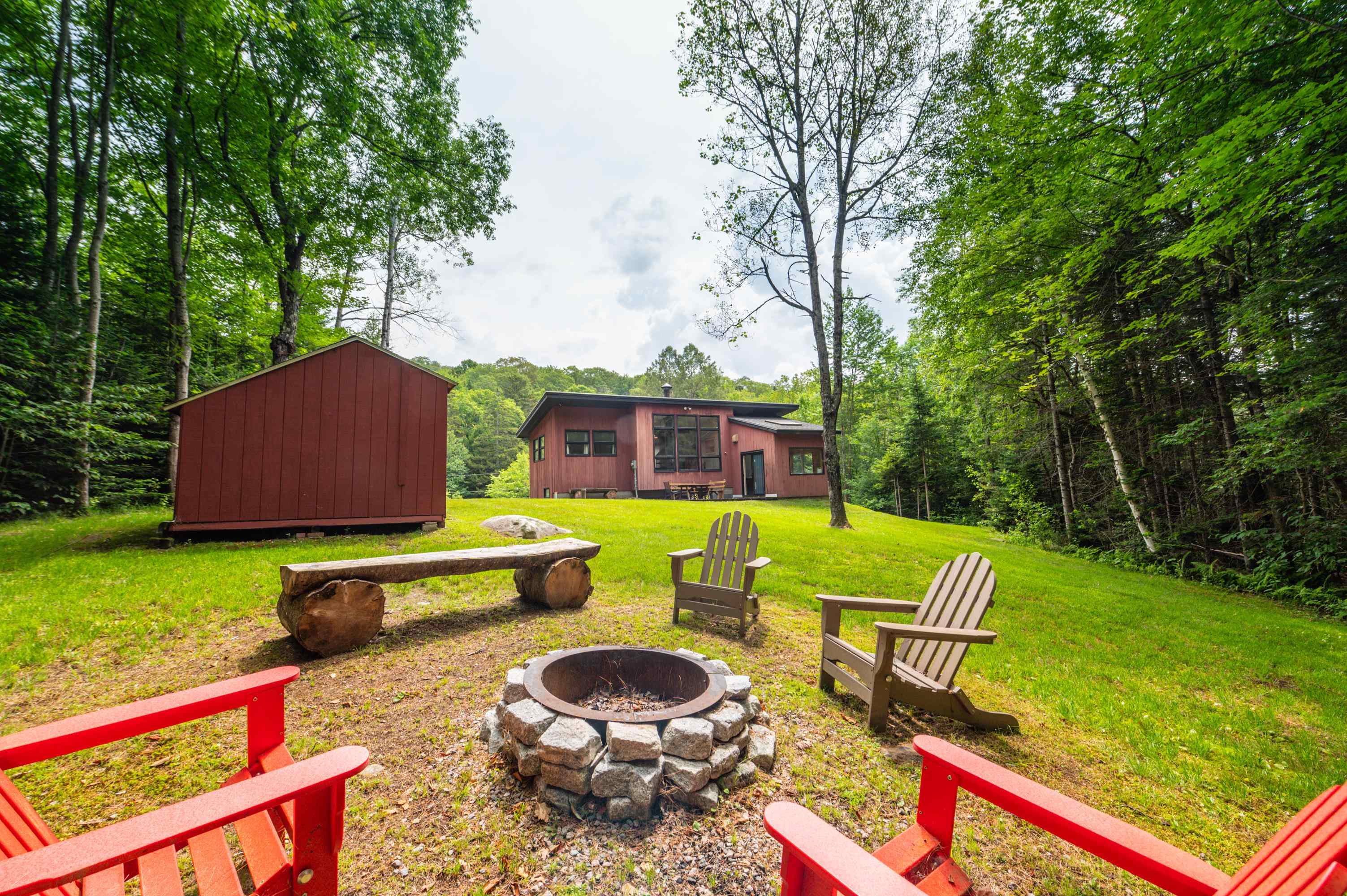 45 Bluebrook Road West Dover, VT 05356 - Photo 2 of 24
