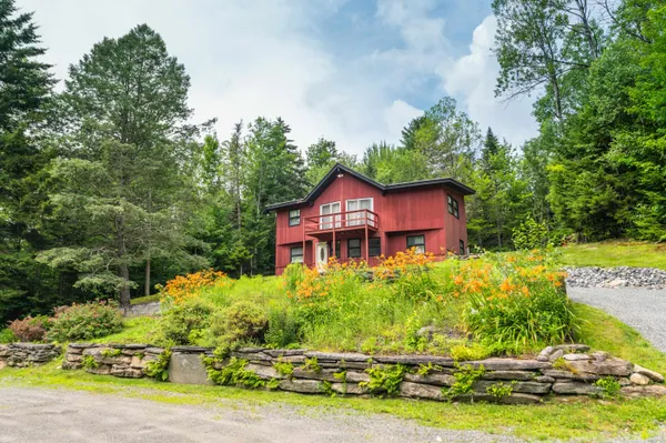 $499,000 | 45 Bluebrook Road, West Dover, VT 05356