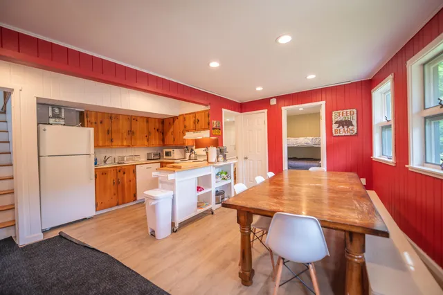 $499,000 | 45 Bluebrook Road, West Dover, VT 05356