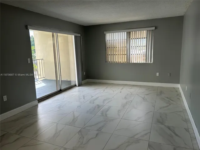 $1,850 | 1225 Northeast 124th Street, Unit 20C, North Miami, FL 33161