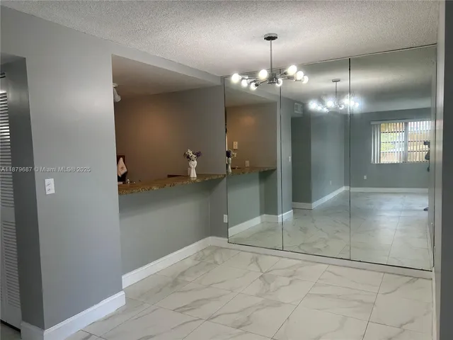 $1,850 | 1225 Northeast 124th Street, Unit 20C, North Miami, FL 33161