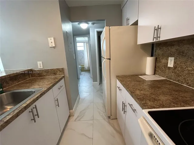 $1,850 | 1225 Northeast 124th Street, Unit 20C, North Miami, FL 33161