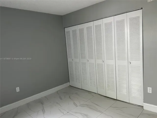 $1,850 | 1225 Northeast 124th Street, Unit 20C, North Miami, FL 33161