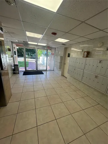 $1,850 | 1225 Northeast 124th Street, Unit 20C, North Miami, FL 33161