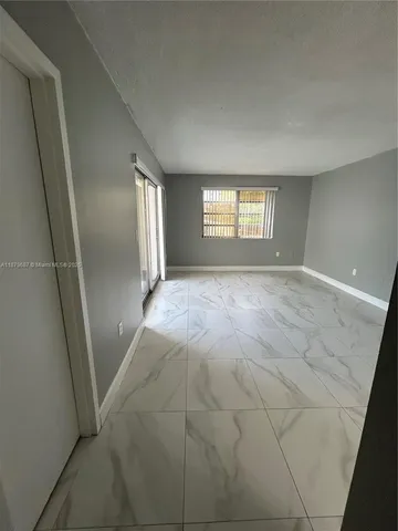 $1,850 | 1225 Northeast 124th Street, Unit 20C, North Miami, FL 33161