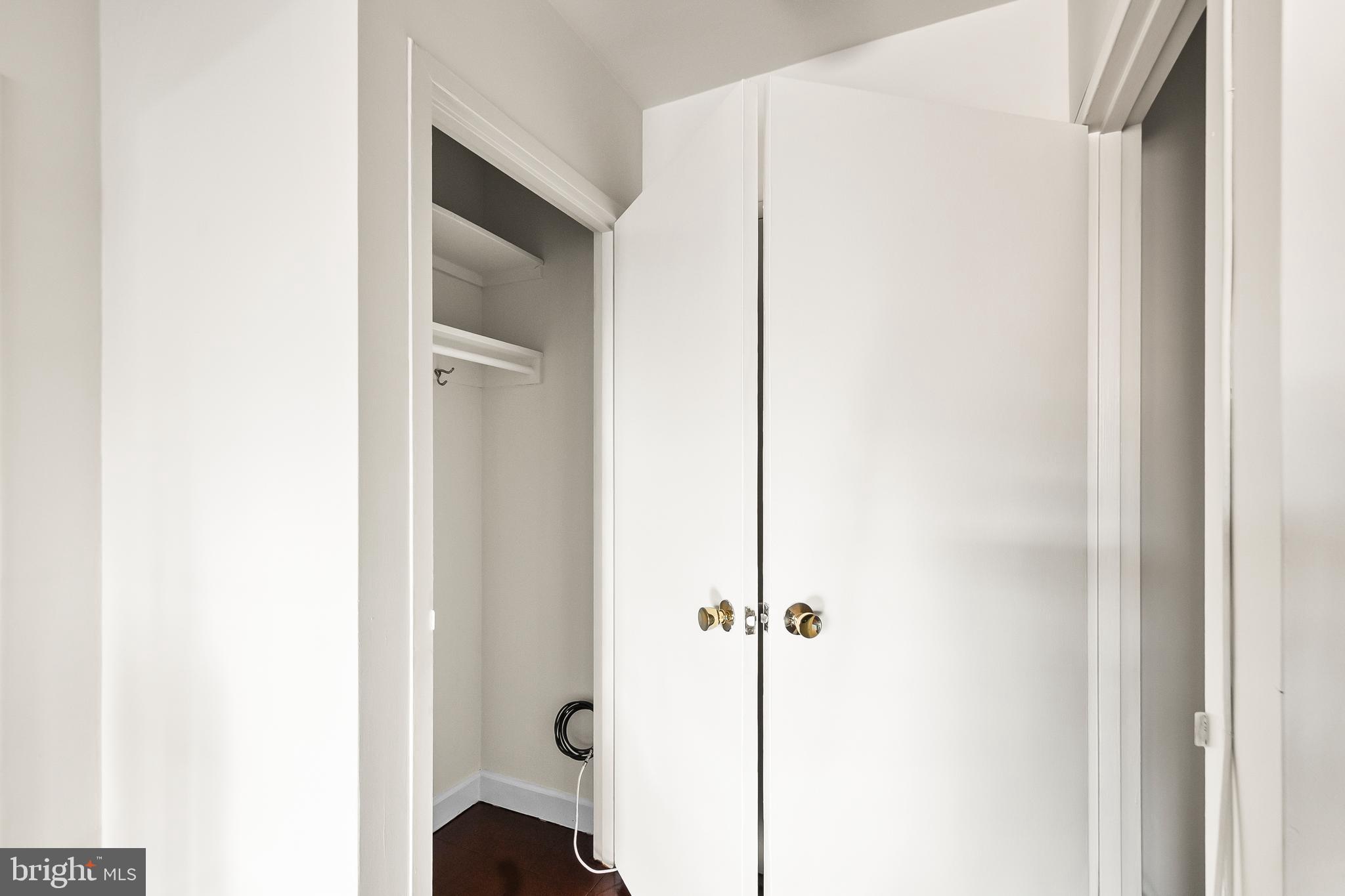 1111 Arlington Boulevard, Unit 738 Arlington, VA 22209 - Photo 8 of 37 a view of entryway