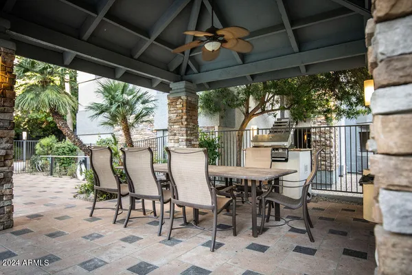 $2,000 | 2025 East Campbell Avenue, Unit 246, Phoenix, AZ 85016