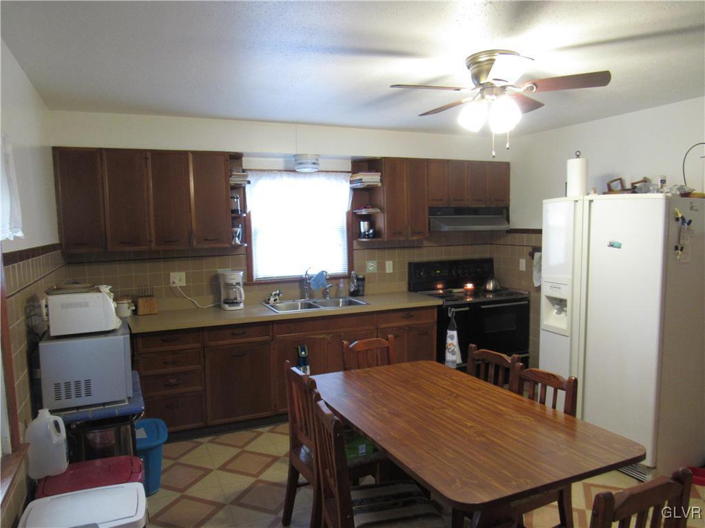 3249 Bingen Road Bethlehem, PA 18015 - Photo 12 of 21 Gallery Image 12