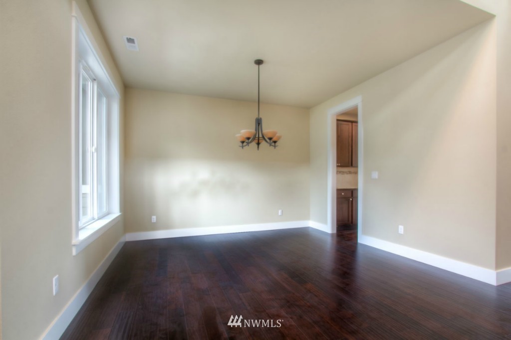 9930 Northeast 145th Street Bothell, WA 98011 - Photo 3 of 10