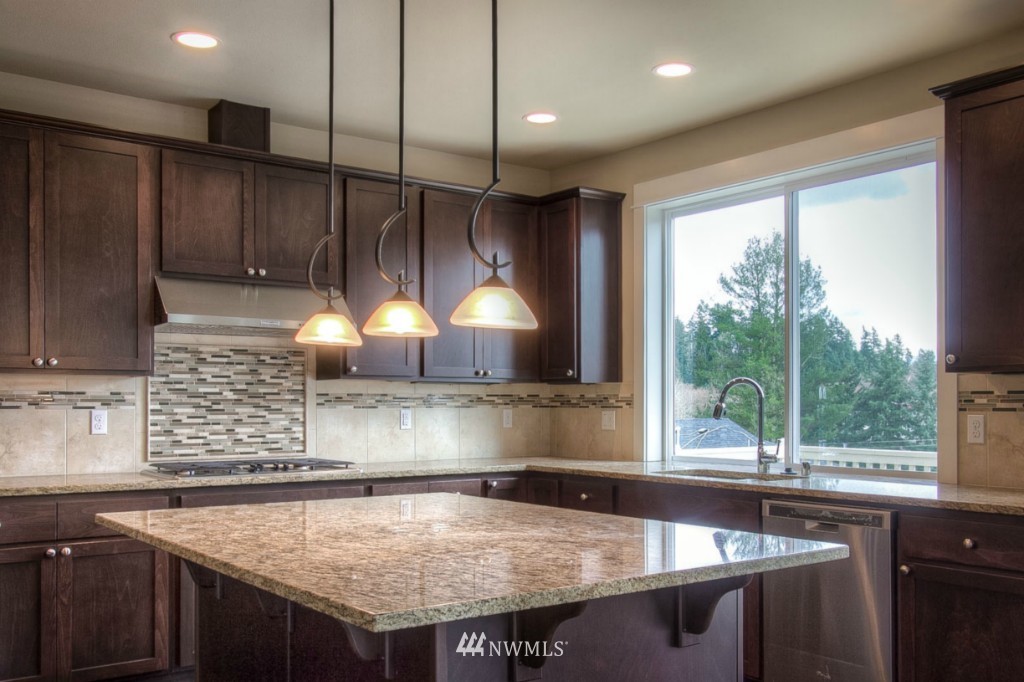 9930 Northeast 145th Street Bothell, WA 98011 - Photo 6 of 10