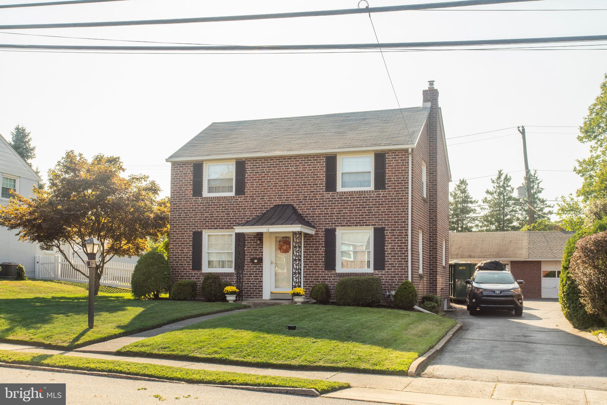 16 West Avenue Springfield, PA 19064 - Photo 34 of 34 a front view of a house with a yard
