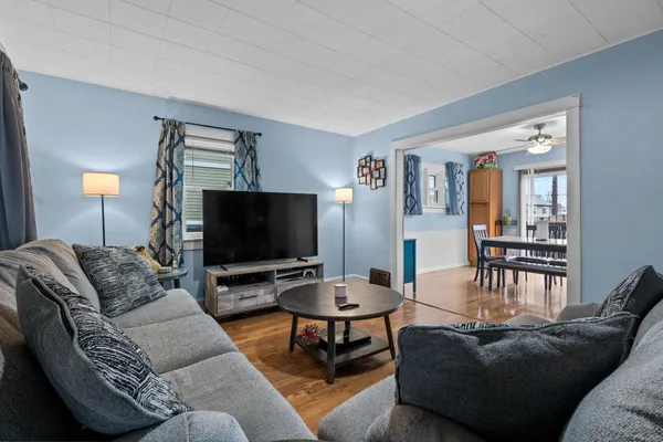 $239,900 | 726 West Summer Street, Appleton, WI 54914