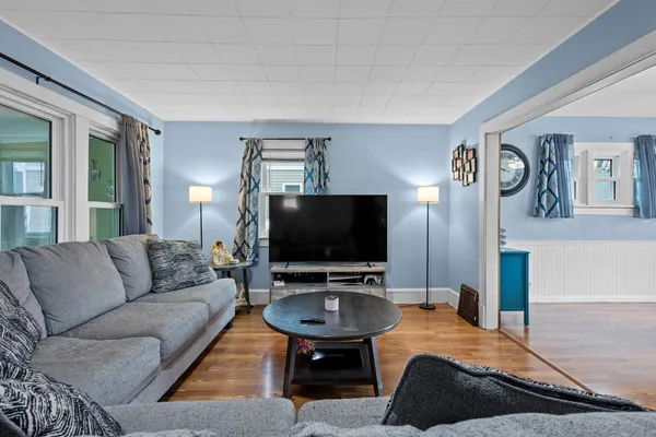 $239,900 | 726 West Summer Street, Appleton, WI 54914