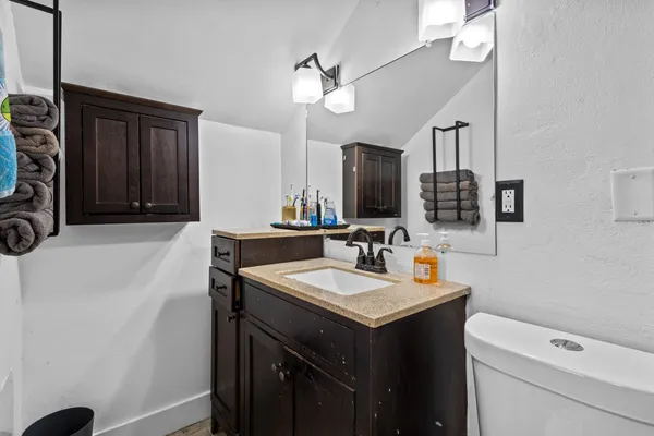 $239,900 | 726 West Summer Street, Appleton, WI 54914