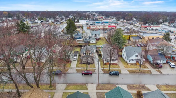 $239,900 | 726 West Summer Street, Appleton, WI 54914