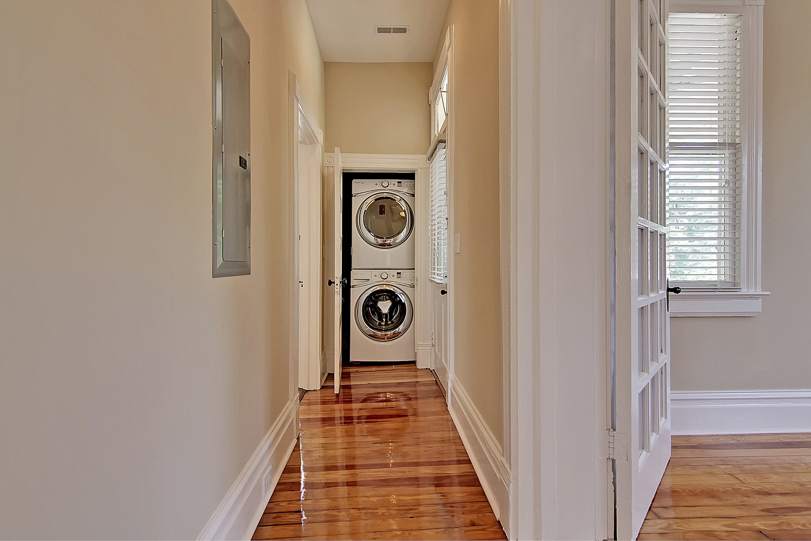 37 Radcliffe Street, Unit A Charleston, SC 29403 - Photo 17 of 18 Washer/dryer Stacker