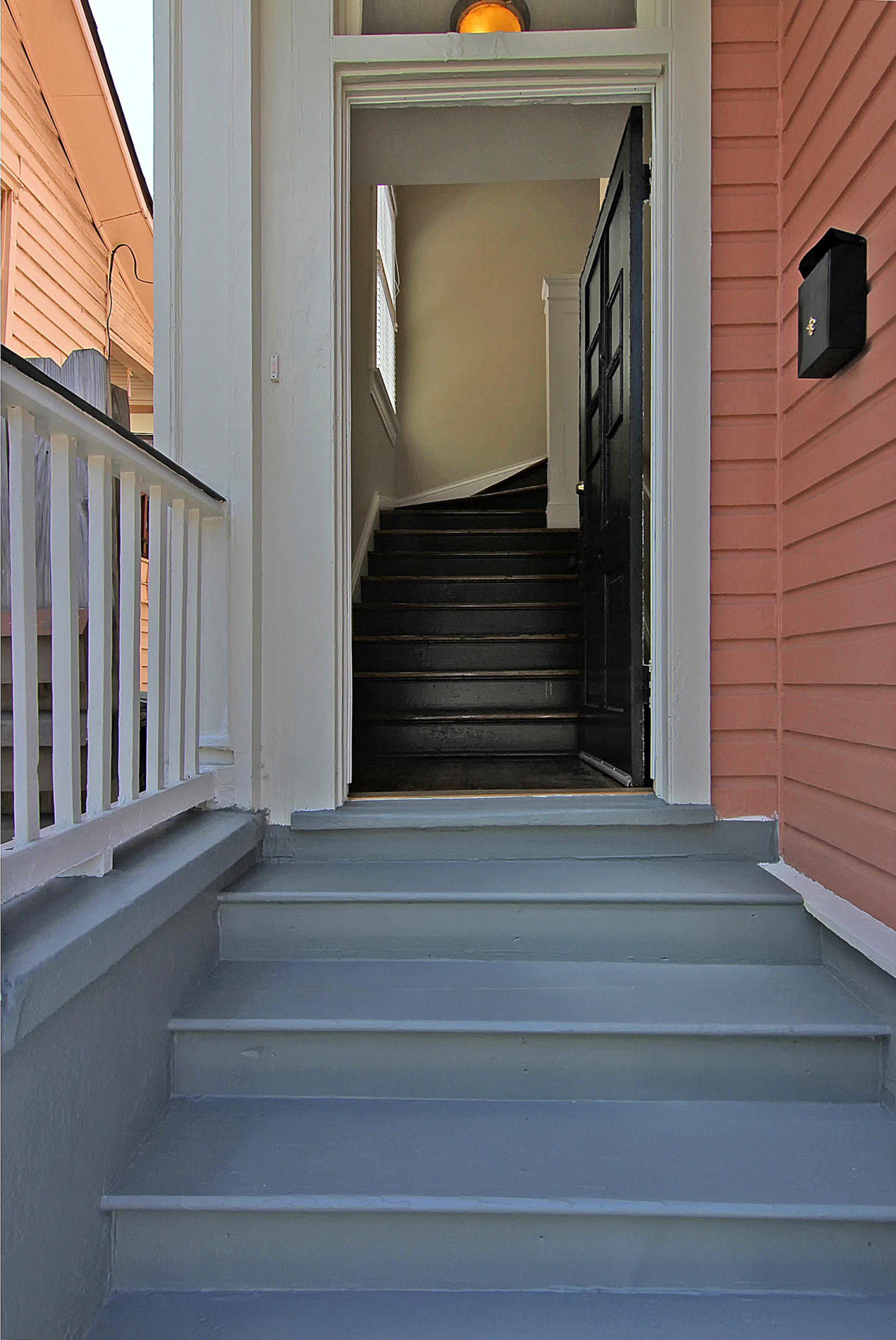 37 Radcliffe Street, Unit A Charleston, SC 29403 - Photo 2 of 18 Entrance