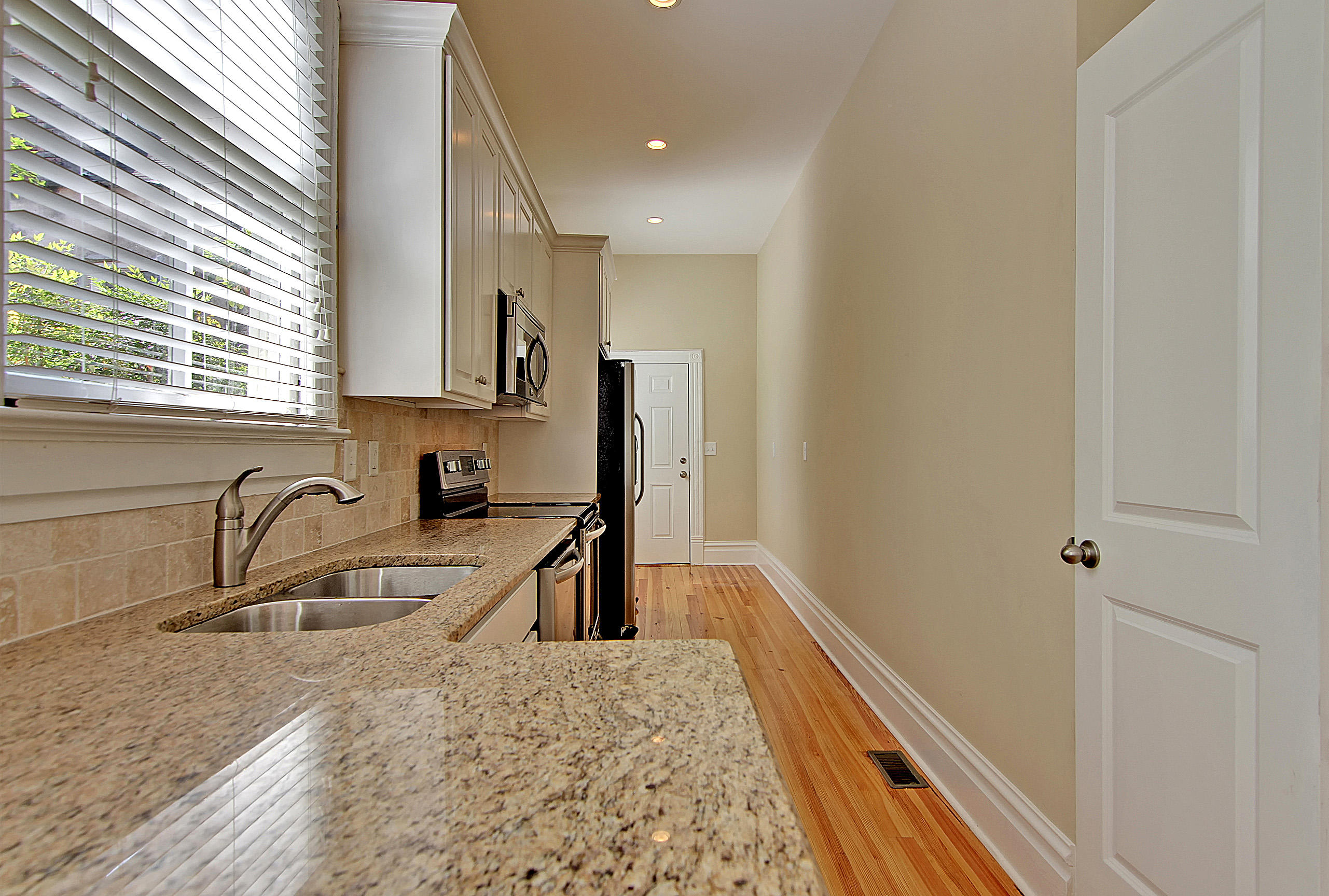 37 Radcliffe Street, Unit A Charleston, SC 29403 - Photo 6 of 18 Upclose of Kitchen
