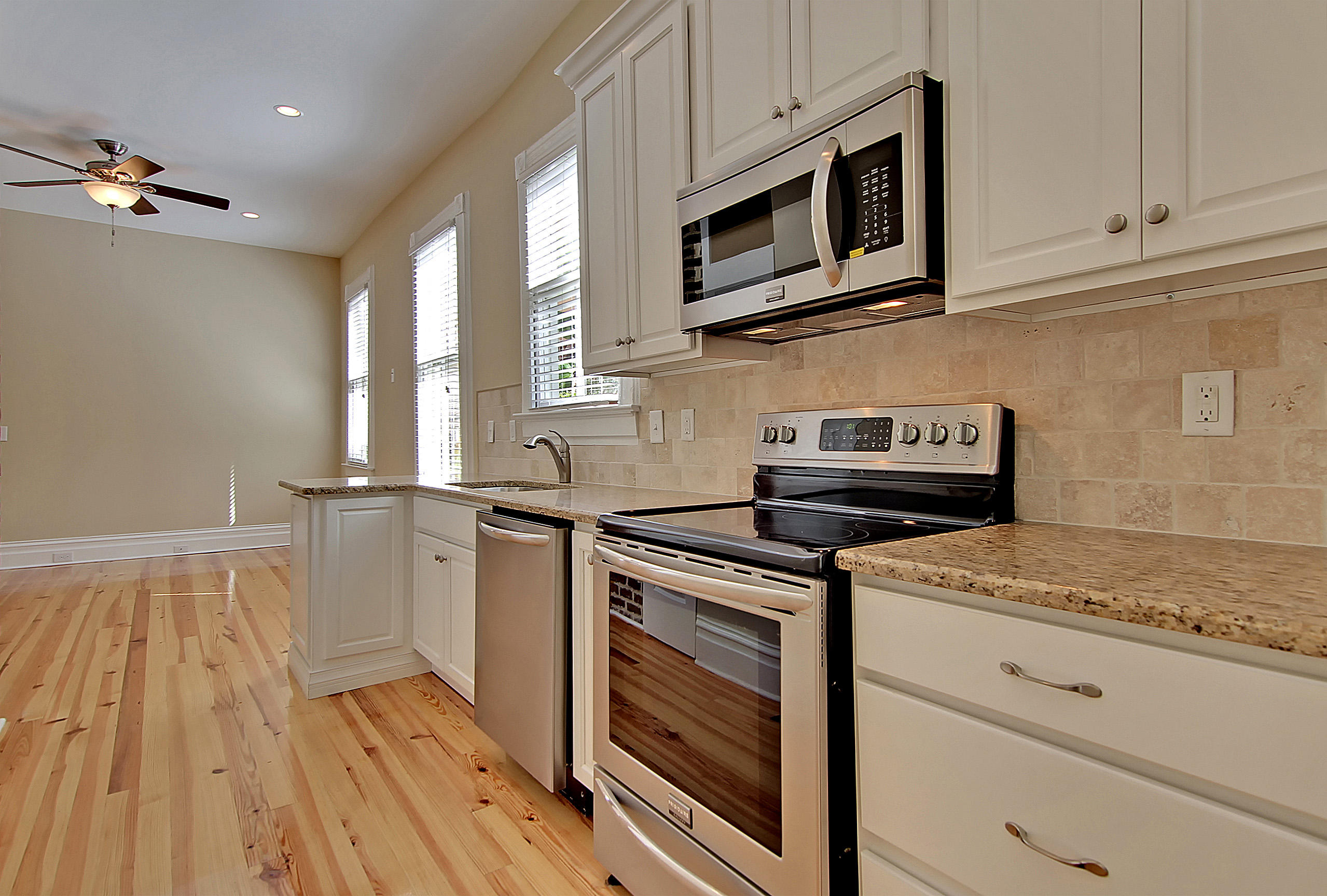 37 Radcliffe Street, Unit A Charleston, SC 29403 - Photo 7 of 18 Kitchen