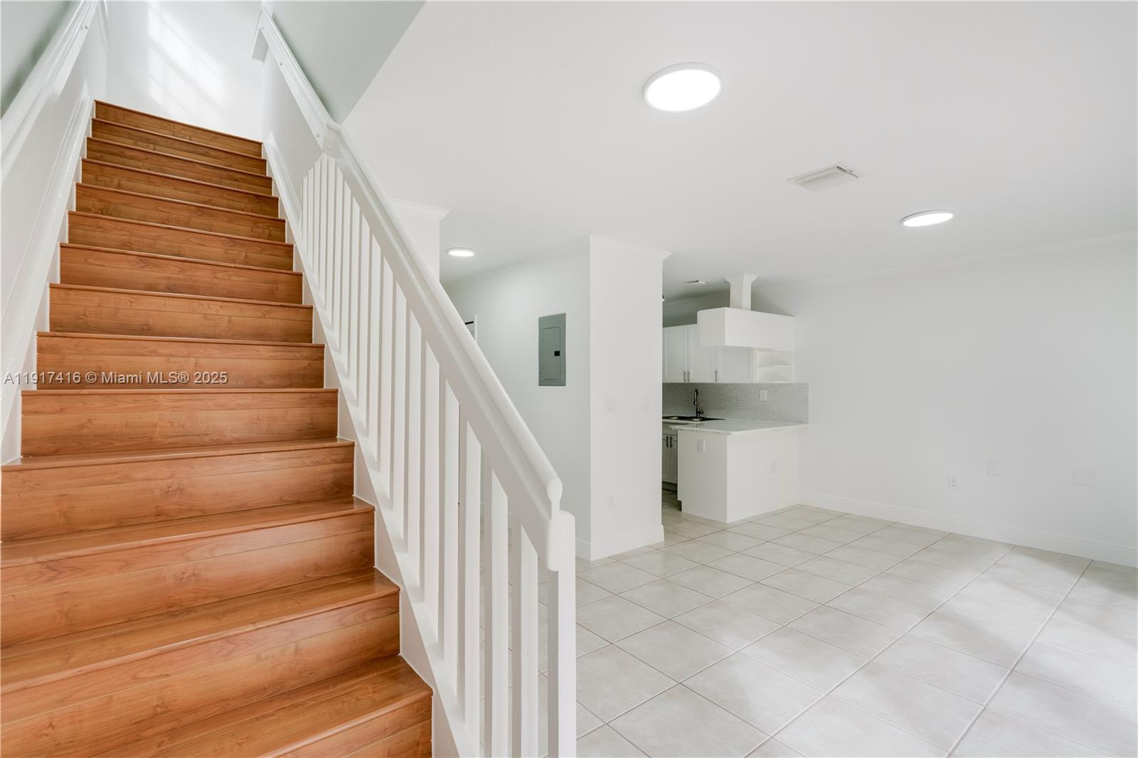 9481 Southwest 78th Avenue Miami, FL 33156 - Photo 20 of 45 a view of entryway and hall
