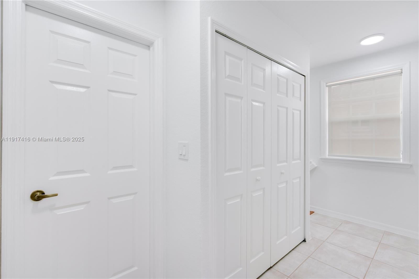 9481 Southwest 78th Avenue Miami, FL 33156 - Photo 34 of 45 a view of an empty room