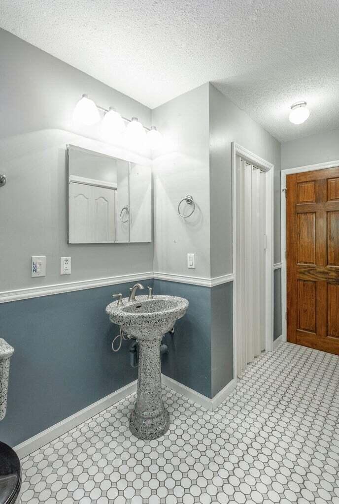 643 Pan Gap Road Chattanooga, TN 37419 - Photo 8 of 32 20200728124523332096000000-o