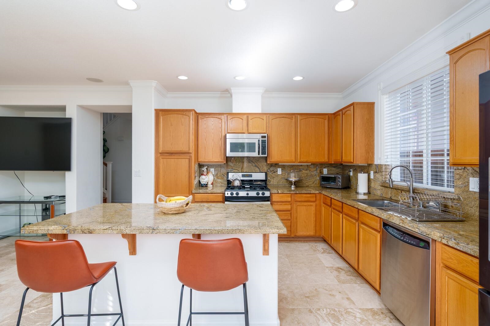 2719 Shellgate Circle Hayward, CA 94545 - Photo 10 of 40