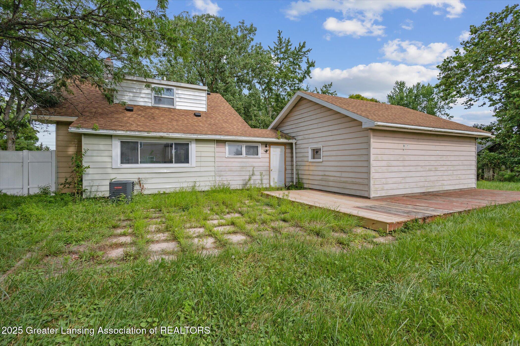 6050 South Waverly Road Lansing, MI 48911 - Photo 35 of 40 38-6050-S-Waverly-Rd-Lansing-MI-48911-Wi