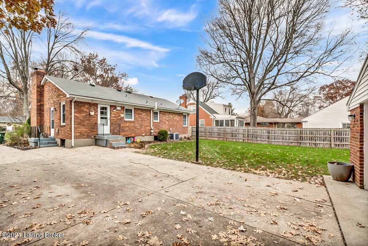 4244 Middlebrook Road Louisville, KY 40207 - Photo 36 of 36 46-4244 Middlebrook Rd-145