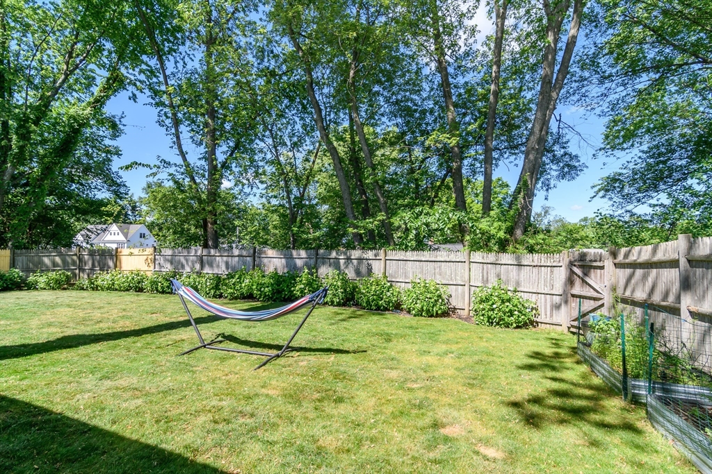 48 Beacon Street Natick, MA 01760 - Photo 22 of 24