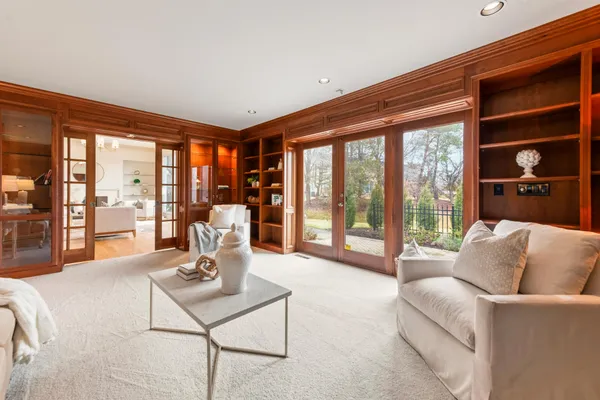 $699,900 | 2618 West Lake Park Court, Mequon, WI 53092