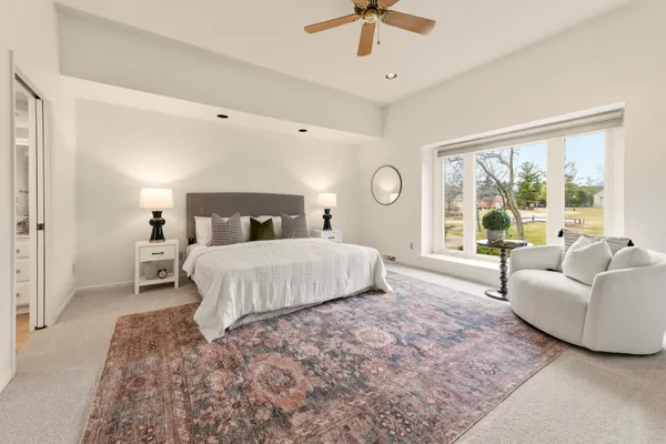 $699,900 | 2618 West Lake Park Court, Mequon, WI 53092