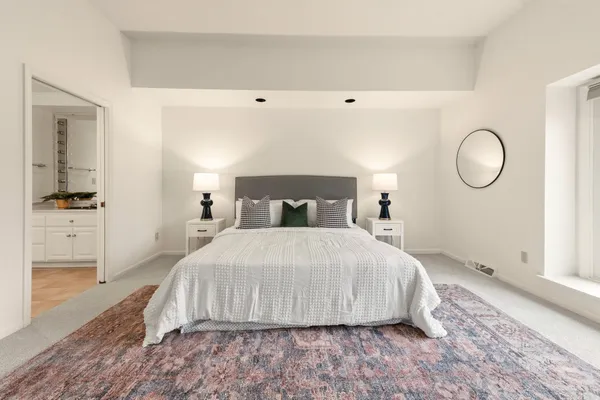 $699,900 | 2618 West Lake Park Court, Mequon, WI 53092