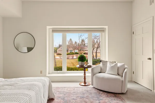 $699,900 | 2618 West Lake Park Court, Mequon, WI 53092