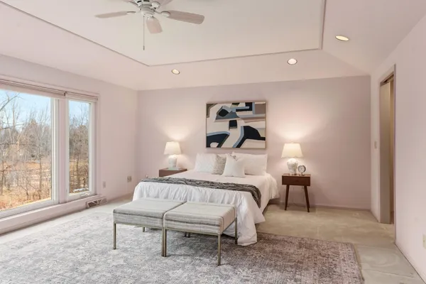 $699,900 | 2618 West Lake Park Court, Mequon, WI 53092