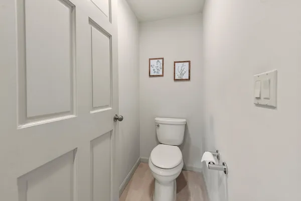 $699,900 | 2618 West Lake Park Court, Mequon, WI 53092