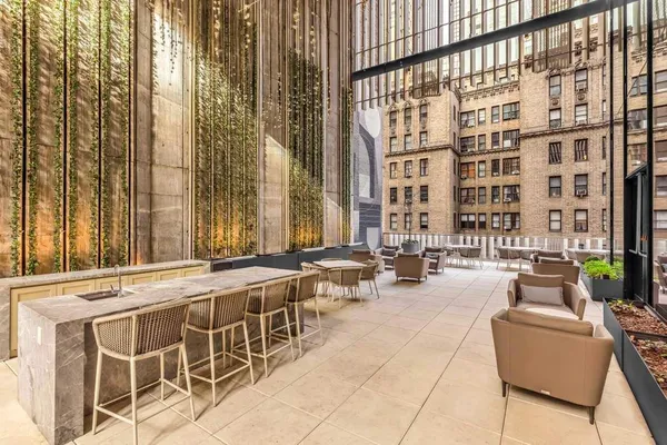 $1,500,000 | 138 East 50th Street, Unit 17B | Midtown East