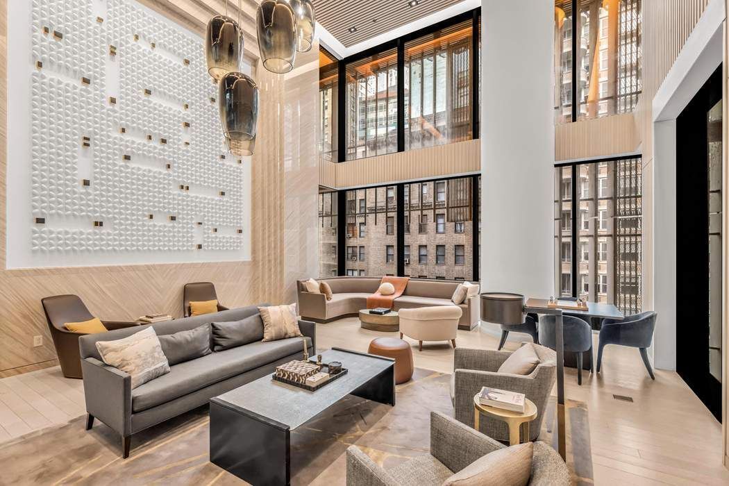 138 East 50th Street, Unit 17B Manhattan, NY 10022 - Photo 8 of 16