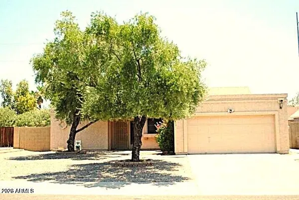 $2,100 | 19649 North 11th Street, Phoenix, AZ 85024