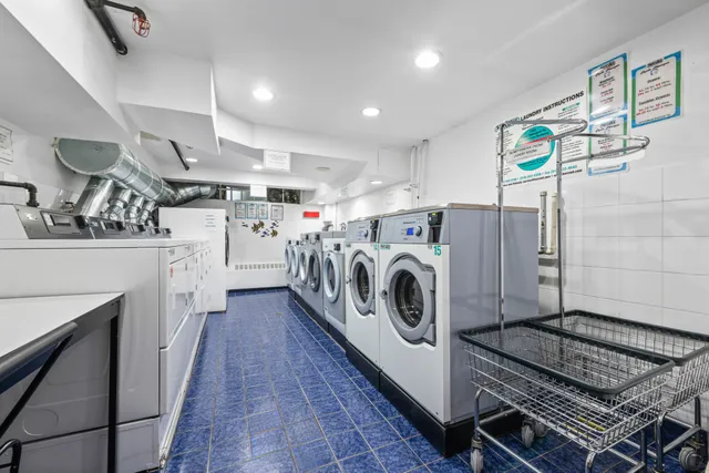 $225,000 | 1874 Pelham Parkway South, Unit 5B | Pelham Bay