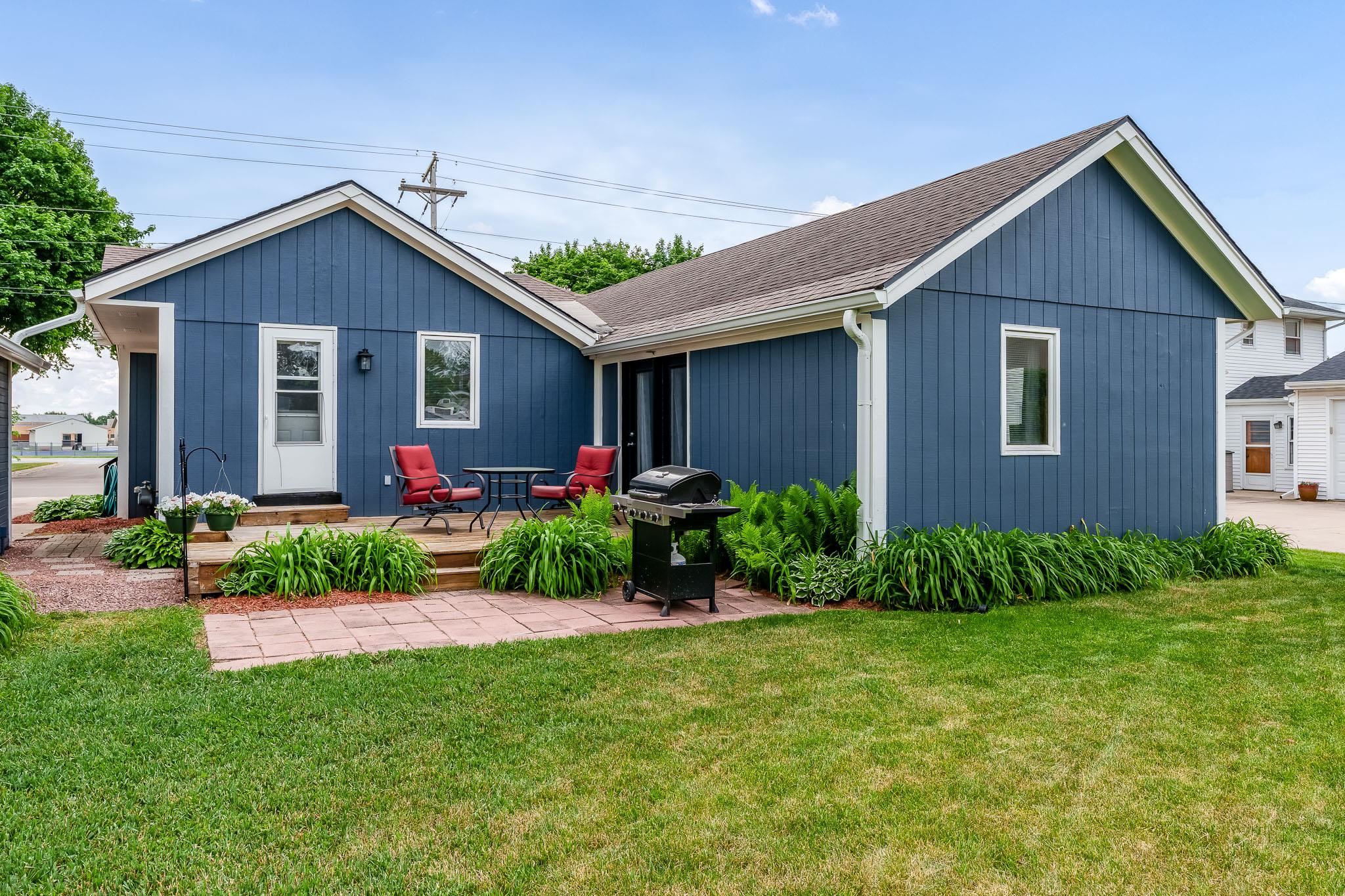 320 East Street Clinton, WI 53525 - Photo 10 of 40